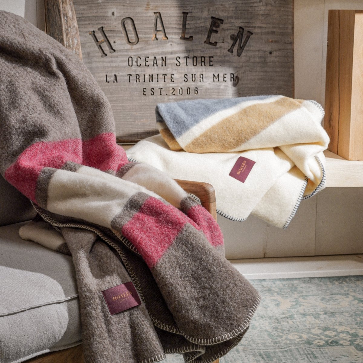 This blanket is made in France by a renowned manufacturer that began in the very early 19th century and is recognized today as a "Entreprise du Patrimoine Vivant".