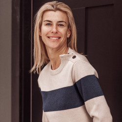 Angora Merino wool Sweater - Outdoor View 5 / 7