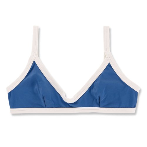 Bikini triangle