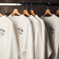 Off White Limited edition Sweatshirt - Outdoor View 2 / 5