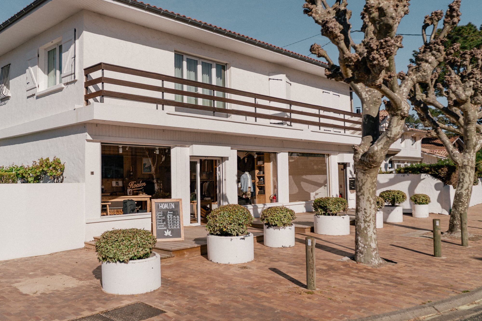 Ocean Store Cap Ferret
